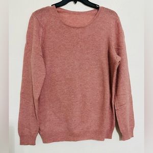 Calvin Klein Cashmere Woman’s Sweater, Pink Size Medium, Tags have been removed.
